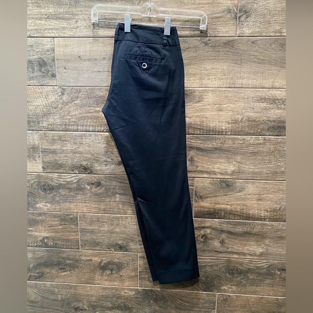 The Limited brand Drew for crop pants size 2